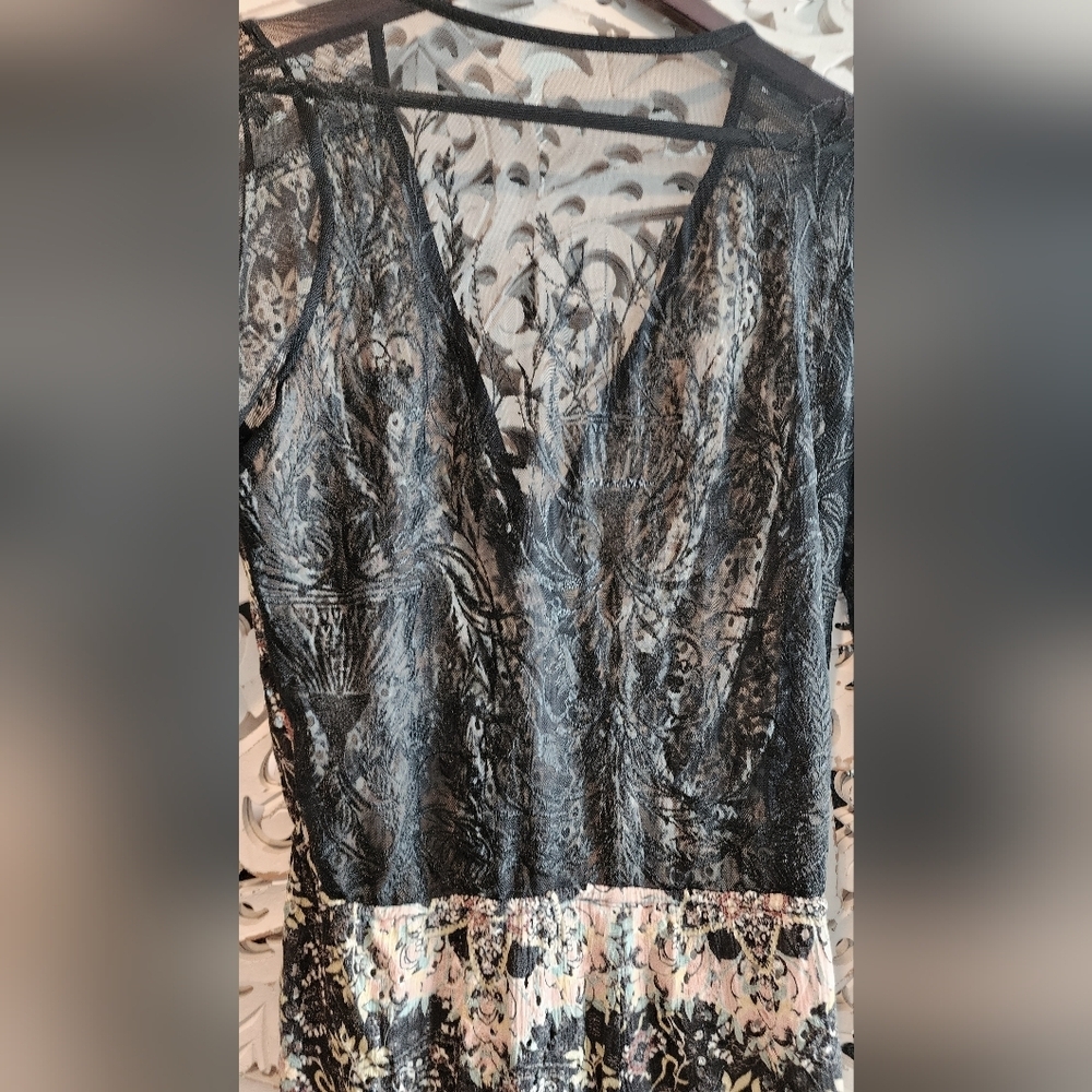 SKY YAMIR ROMPER BACK LACE V NECK WAIST STRAP LONG WING SLEEVES SIZE Medium - Picture 15 of 15